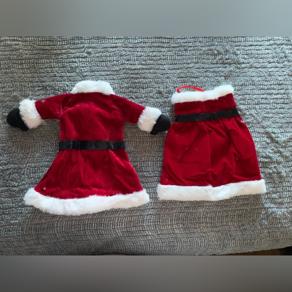 3/$10 NEW Mr. & Mrs. Claus wine bottle gift set Christmas Santa Covers SET - Picture 6 of 9